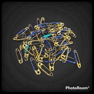 5/$25 VTG 1980s Lot of Glass Beaded Friendship Shoe Pins